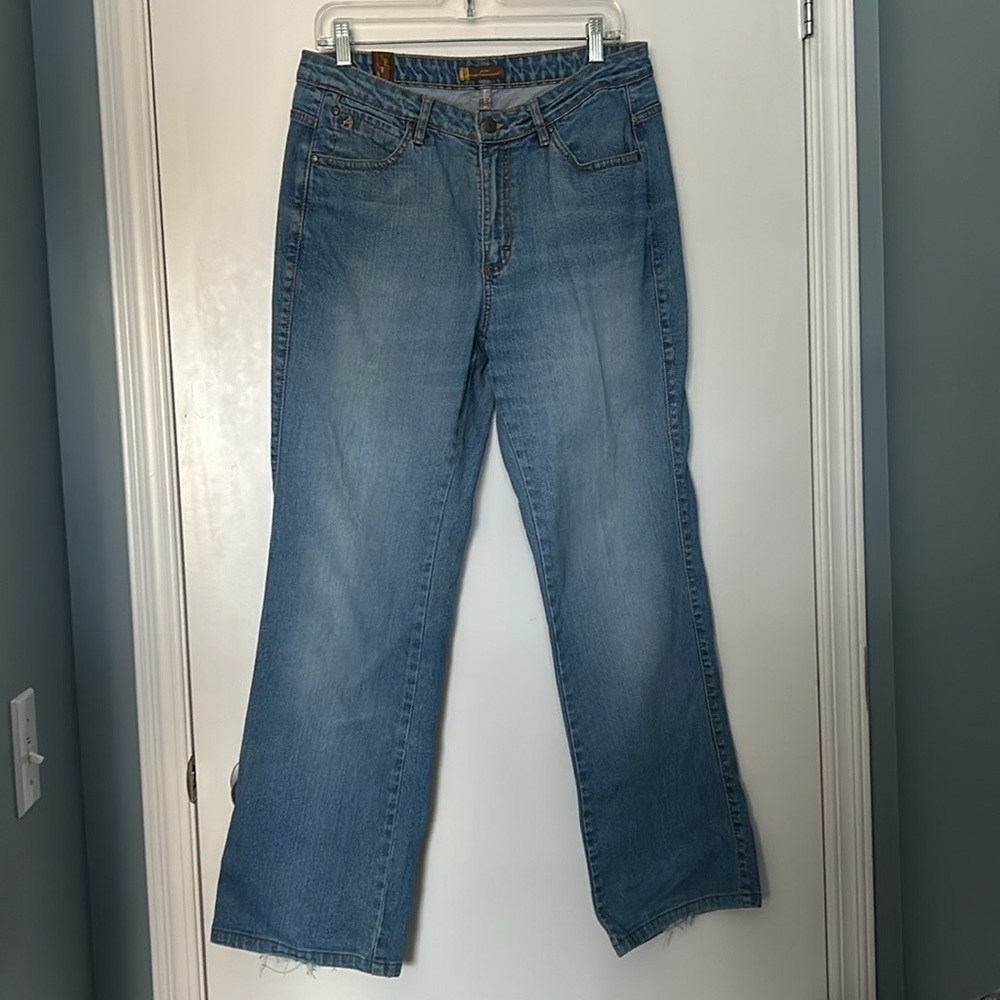 Aura from Wrangler Straight Leg Regular Rise Jeans